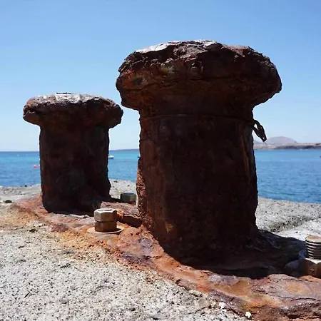 El Charcon Daire Arrieta (Lanzarote)